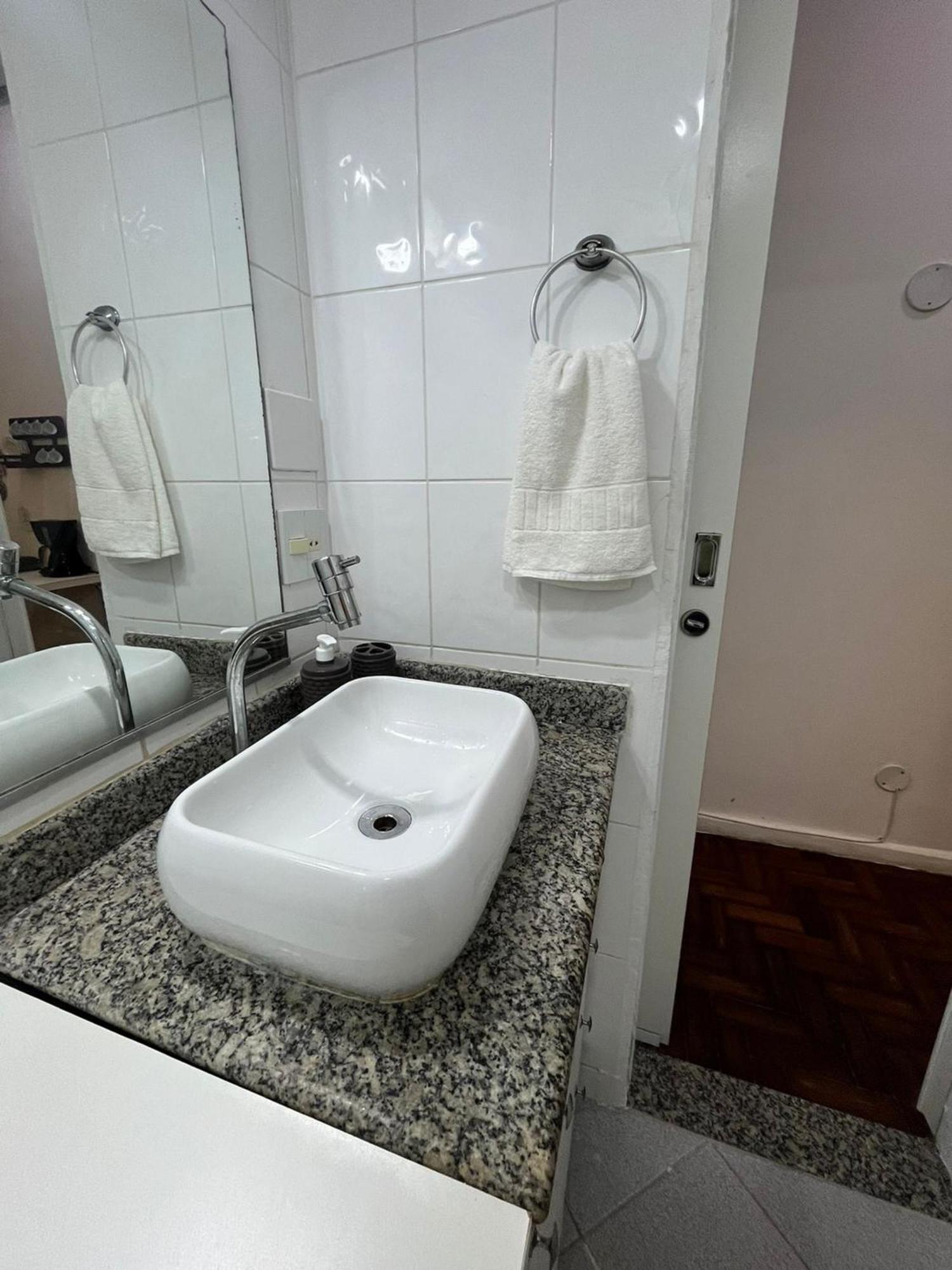 Apartamento Caminhe P A Praia, Loft Entre Ipanema E Copacabana *